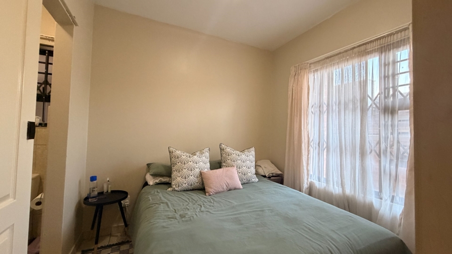 1 Bedroom Property for Sale in Bult South North West